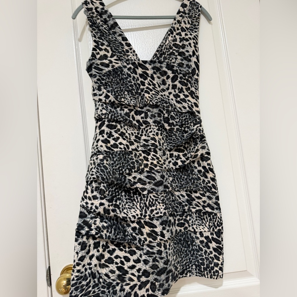 Misope Leopard Print Bodycon Dress Ruched Mini Sexy Night Out Dress - Picture 6 of 7